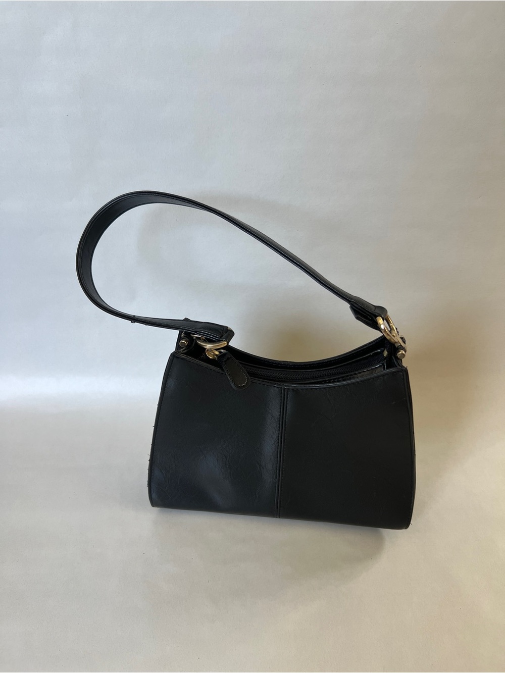 Vintage 90s Liz Claiborne Black Faux Leather Sleek Minimalist Shoulder Bag Purse